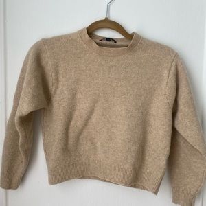 Uniqlo cropped wool sweater